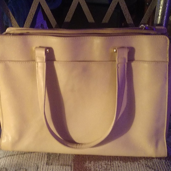 Purse - Picture 2 of 6